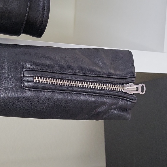 Like New Mackage 100% Lambskin Bomber Jacket XXS-XS - Picture 4 of 7